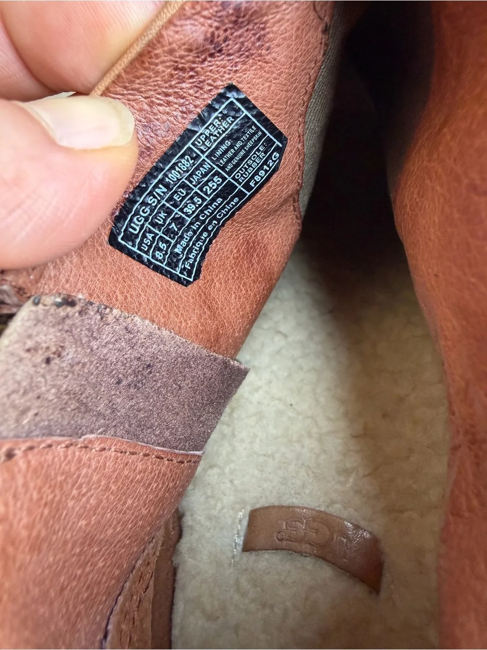 UGG Tan Leather Carmine Wedge Ankle Boots Sz-8.5. N.